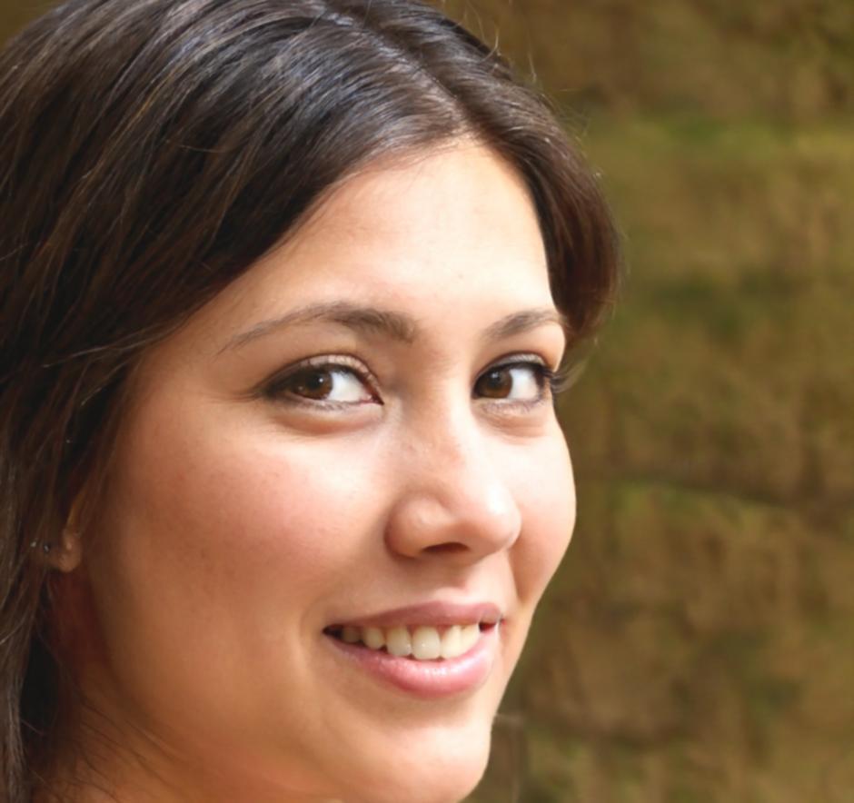 Portrait of Elif Valtonen, trading psychology coach